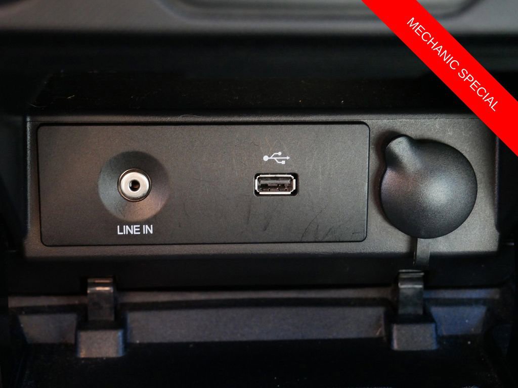 Used 2014 Ford F150 XLT w/ Equipment Group 302A Luxury image 26