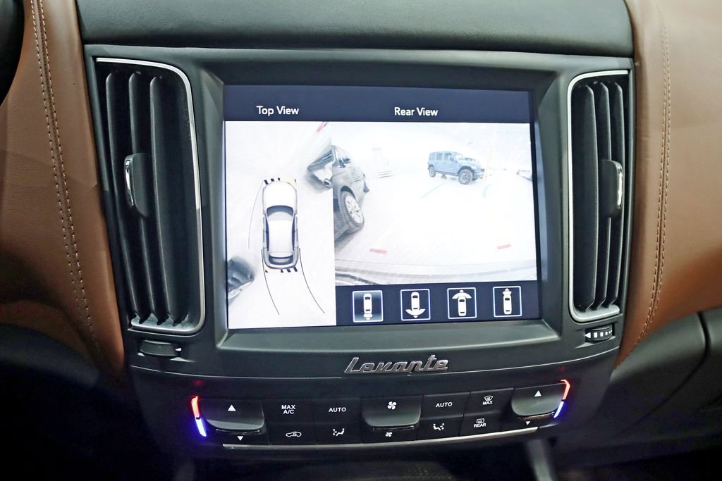 Used 2020 Maserati Levante GranSport image 19