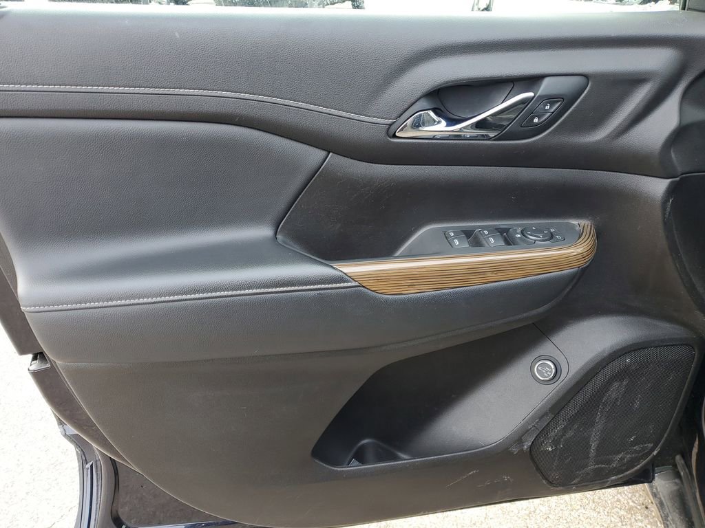 Used 2021 GMC Acadia SLE w/ Driver Convenience Package image 22