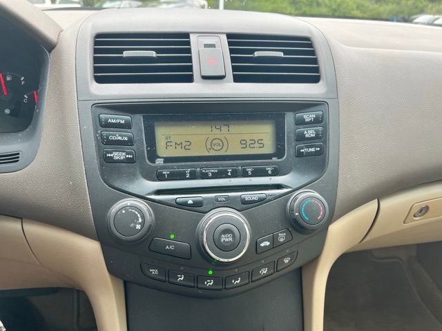 Used 2005 Honda Accord LX image 19