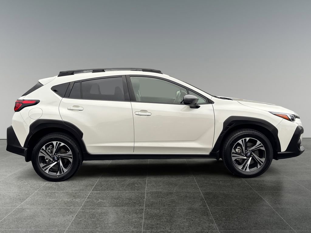 Used 2024 Subaru Crosstrek 2.0i Premium image 8