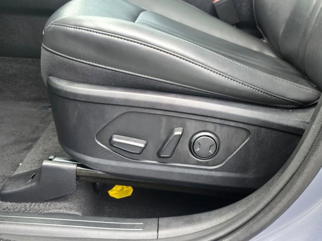 Certified 2023 Kia Sorento SX image 28