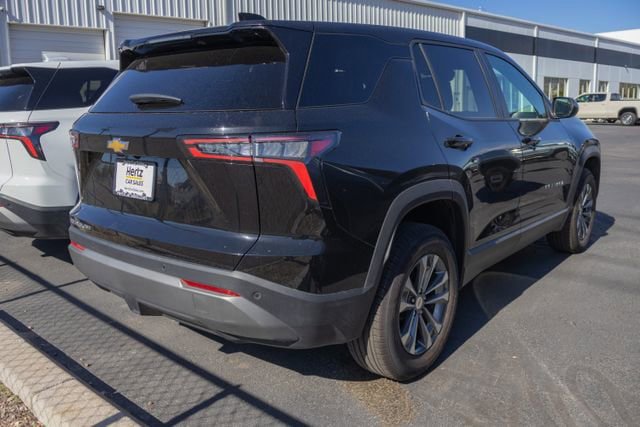 Used 2025 Chevrolet Equinox LT AWD/4WD image 4