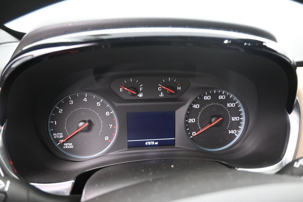 Used 2022 Chevrolet Traverse LS FWD image 10