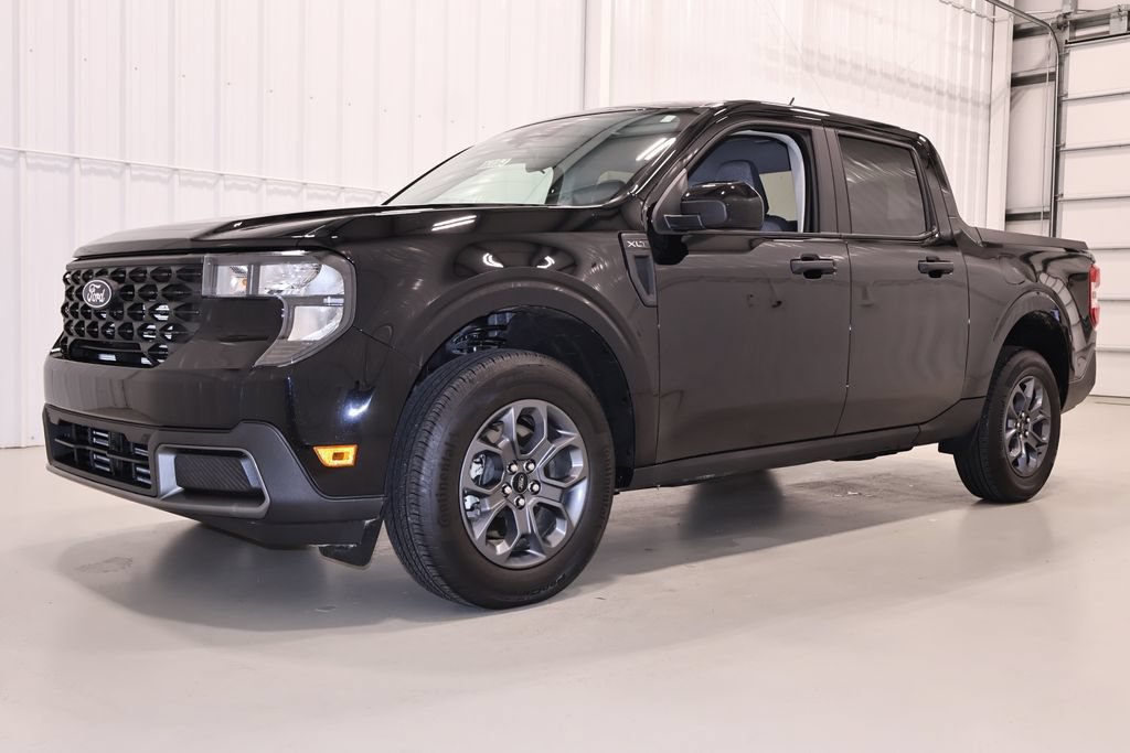 Certified 2025 Ford Maverick XLT w/ XLT Luxury Package AWD/4WD image 6