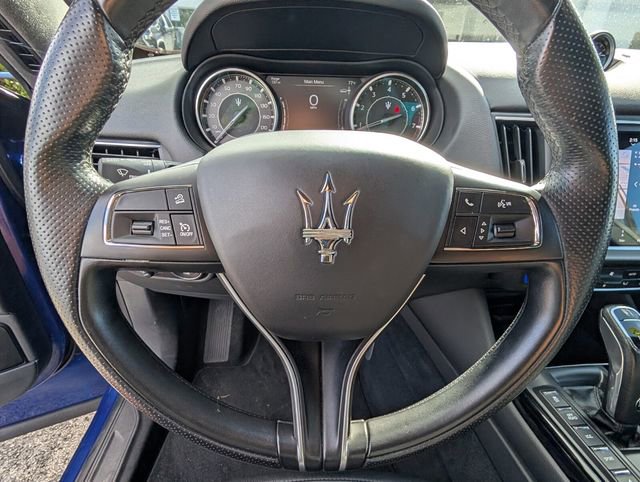 Used 2022 Maserati Levante Modena image 28