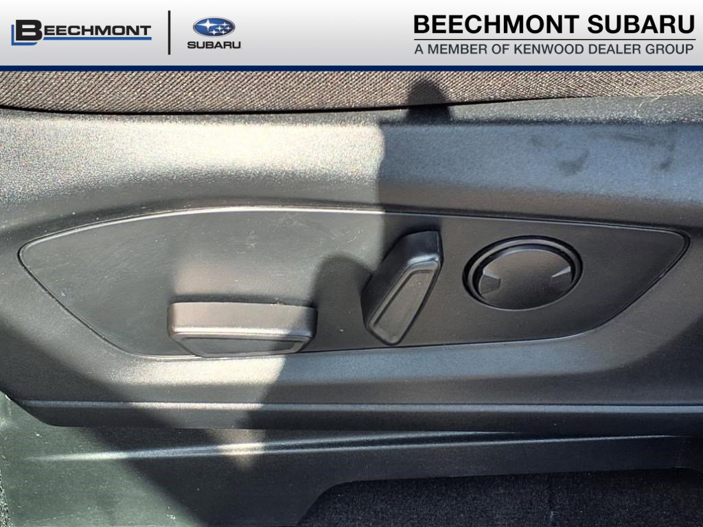 Used 2022 Ford Explorer XLT image 13