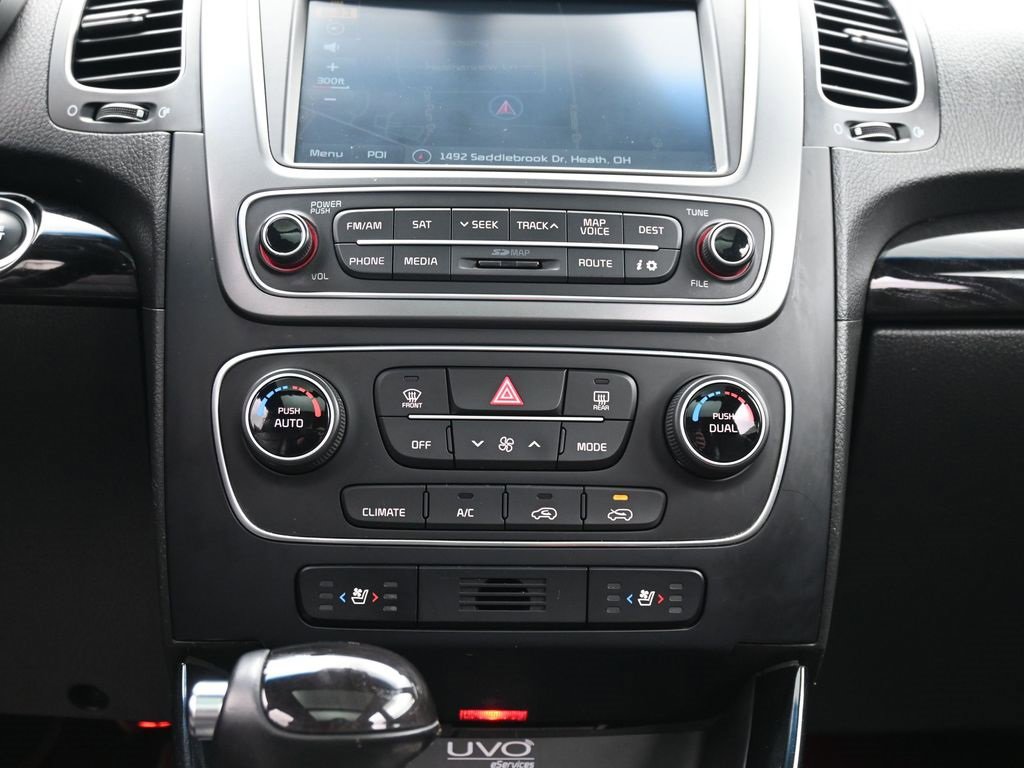 Used 2014 Kia Sorento SX image 48