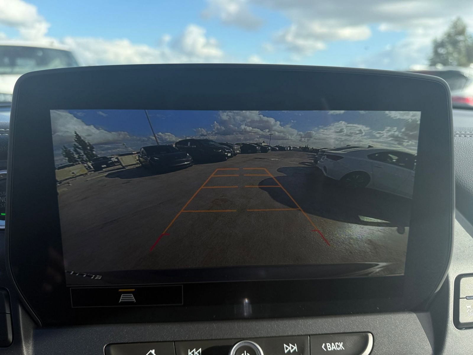 Used 2025 Chevrolet Blazer LT image 24