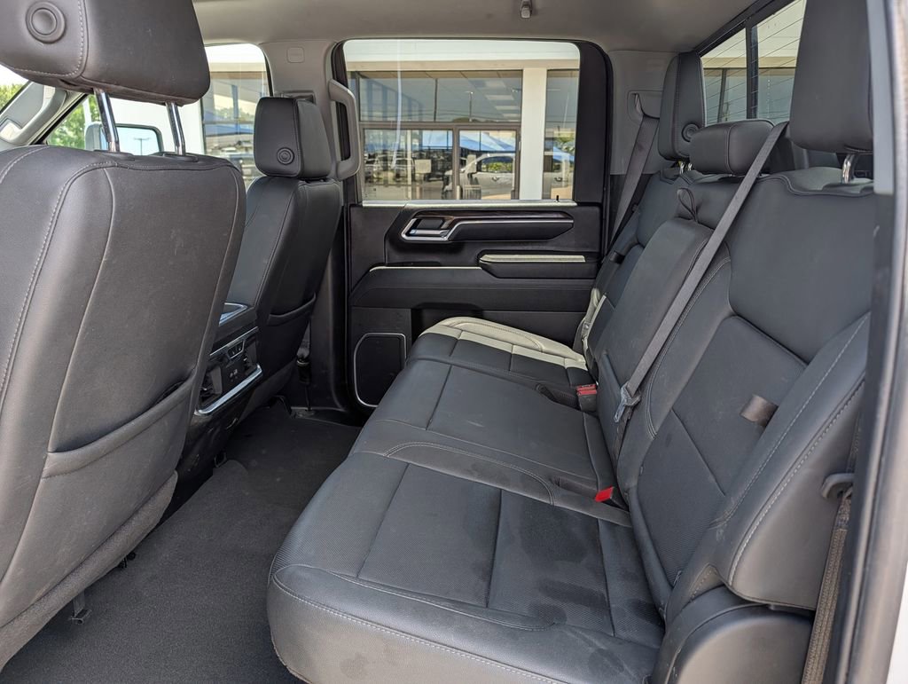 Used 2025 GMC Sierra 2500 SLT w/ SLT Convenience Package AWD/4WD image 27