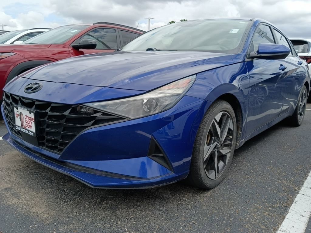 Used 2023 Hyundai Elantra SEL w/ Convenience Package FWD image 1