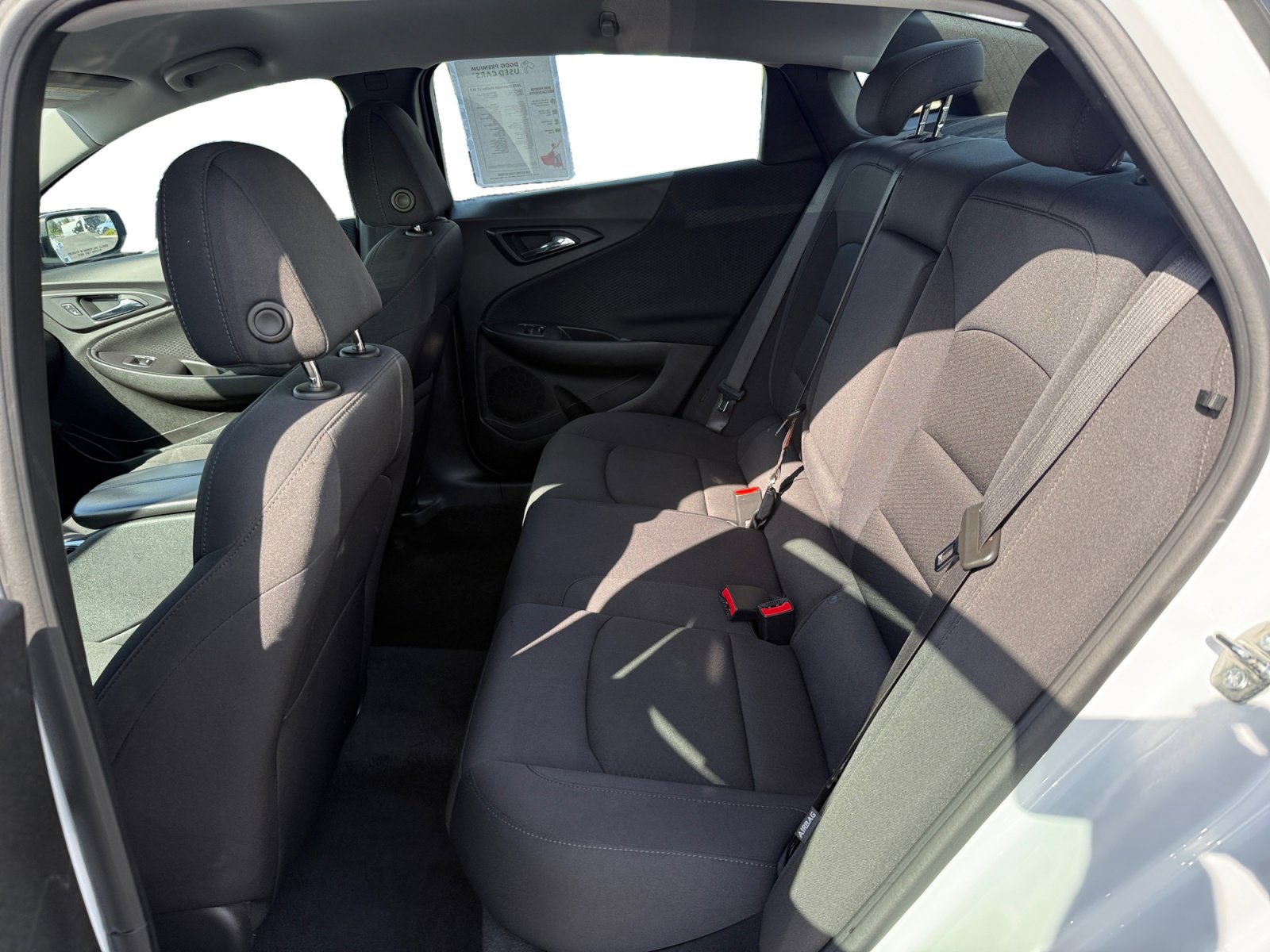 Used 2023 Chevrolet Malibu LT FWD image 16