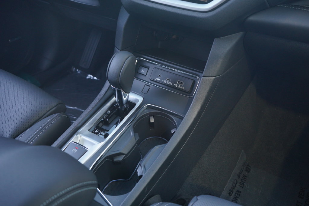 New 2026 Subaru Ascent Limited AWD/4WD image 30