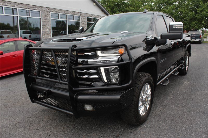 Used 2022 Chevrolet Silverado 2500 High Country w/ Z71 Off-Road Package AWD/4WD image 2