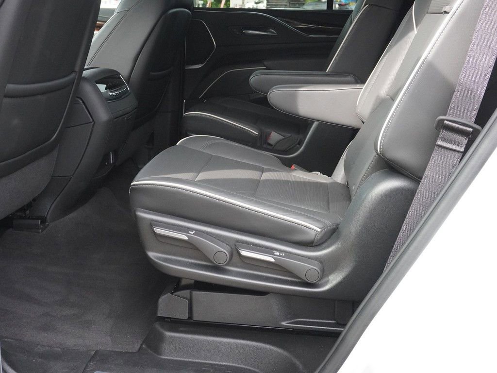 Used 2023 Cadillac Escalade Premium Luxury w/ LPO, Floor Liner Package AWD/4WD image 41