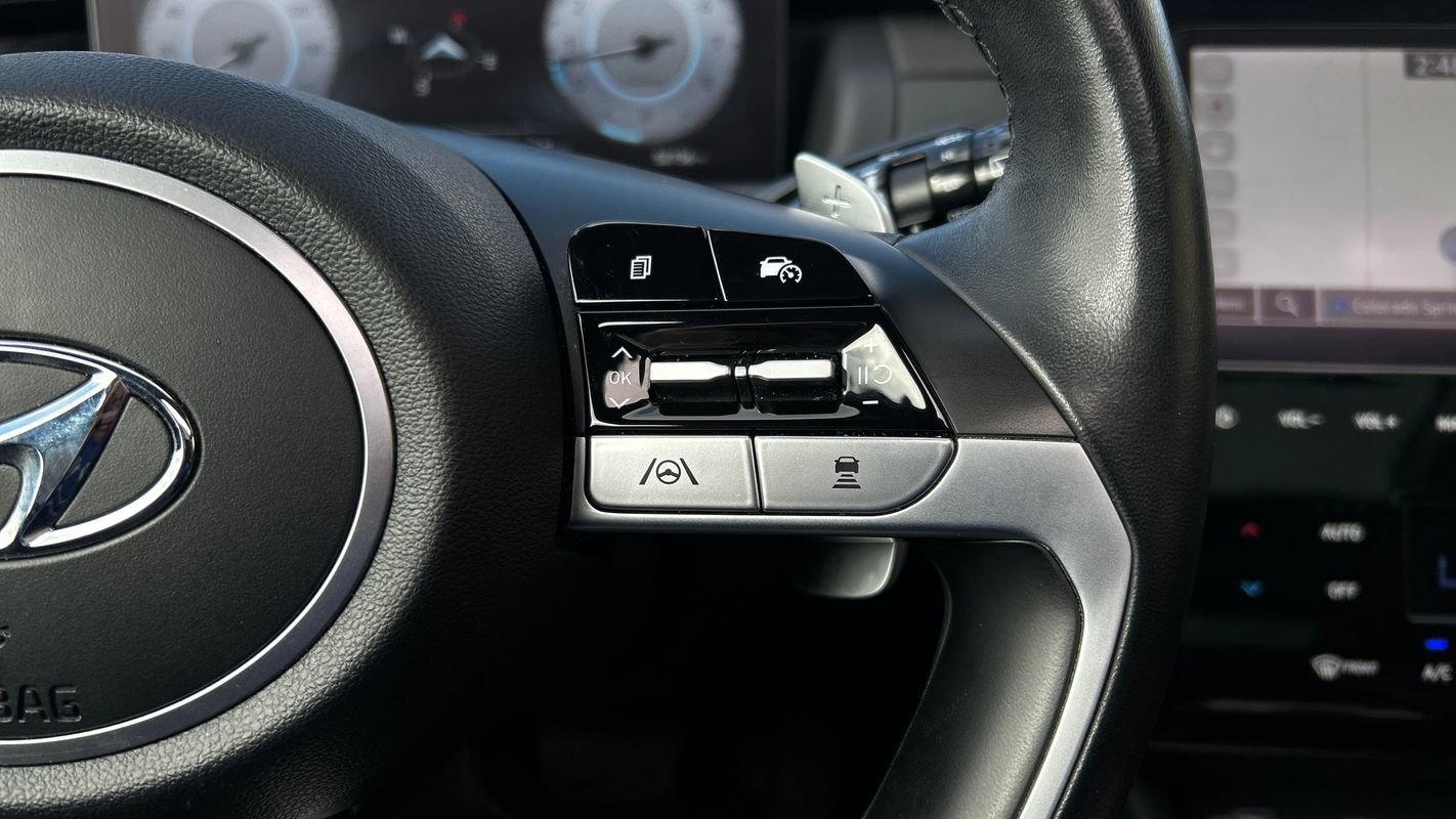 Used 2024 Hyundai Tucson Limited image 36