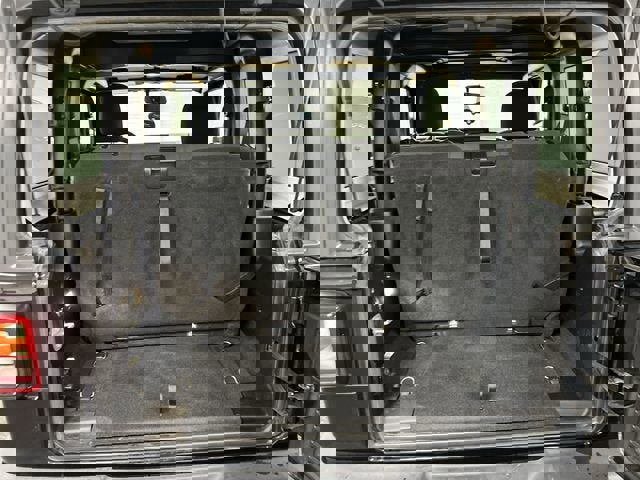 Used 2018 Jeep Wrangler Sport image 24