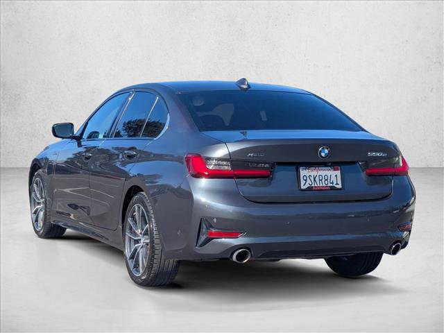 Used 2021 BMW 330e xDrive w/ Premium Package image 8