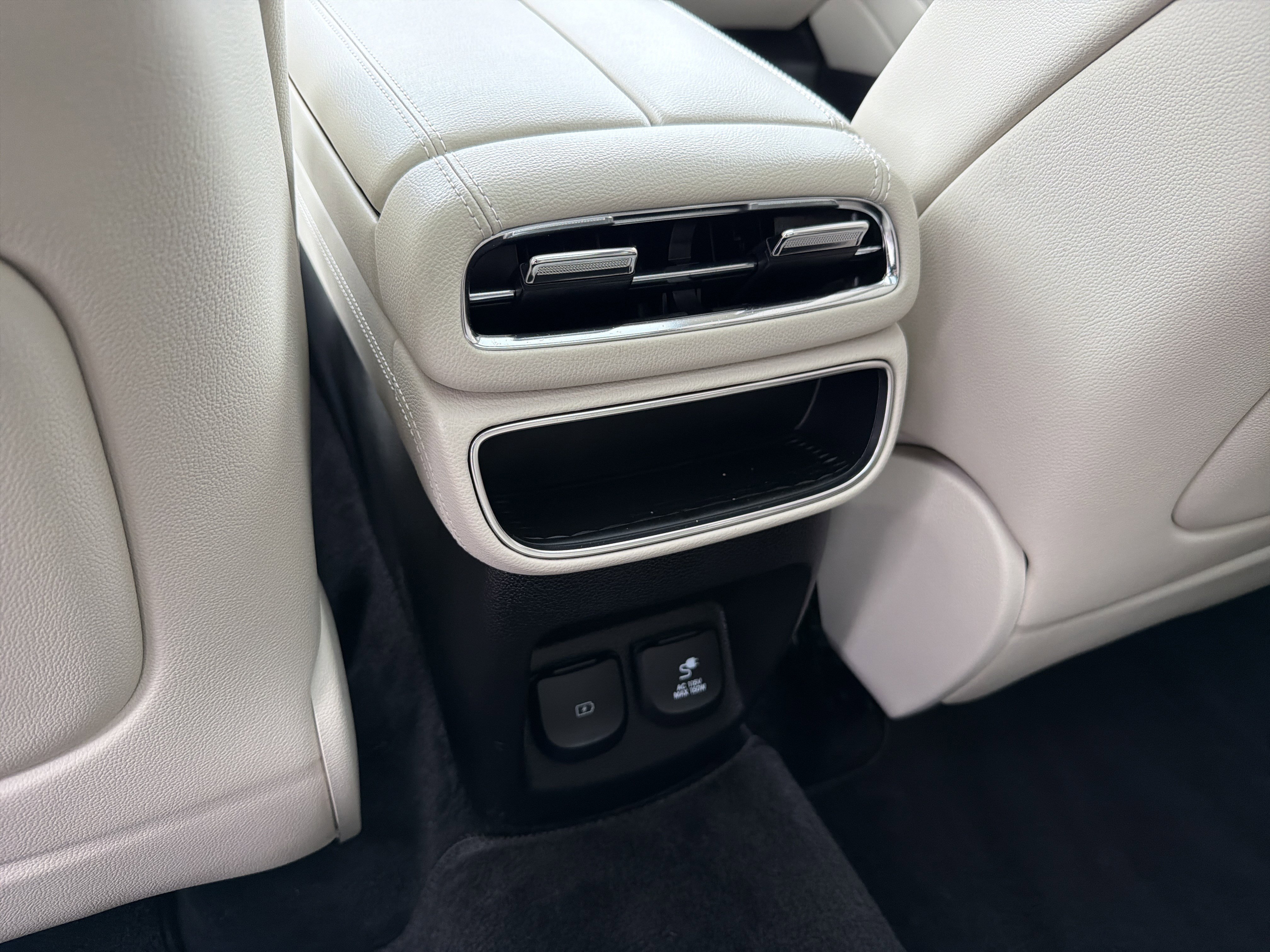 Used 2021 Genesis GV80 3.5T image 13