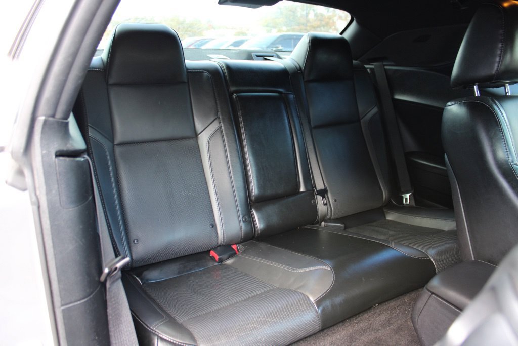 Used 2016 Dodge Challenger SXT Plus RWD image 14