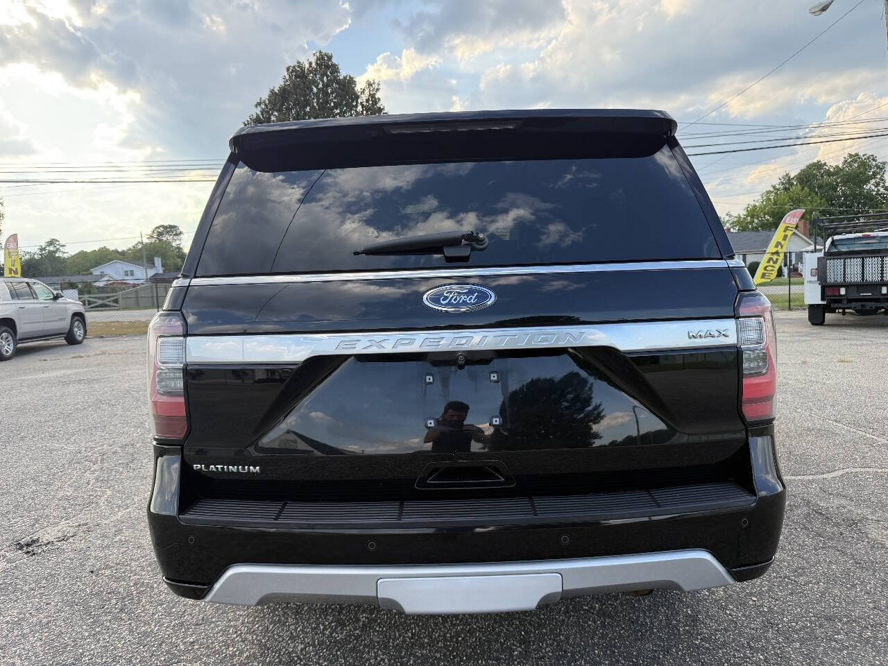 Used 2018 Ford Expedition Max Platinum RWD image 15