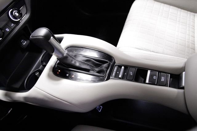 Certified 2023 Honda HR-V LX image 27