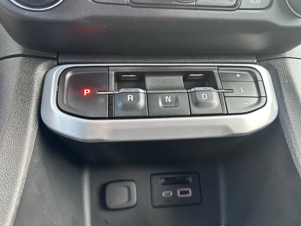 Used 2022 GMC Acadia SLT w/ Trailering Package image 12