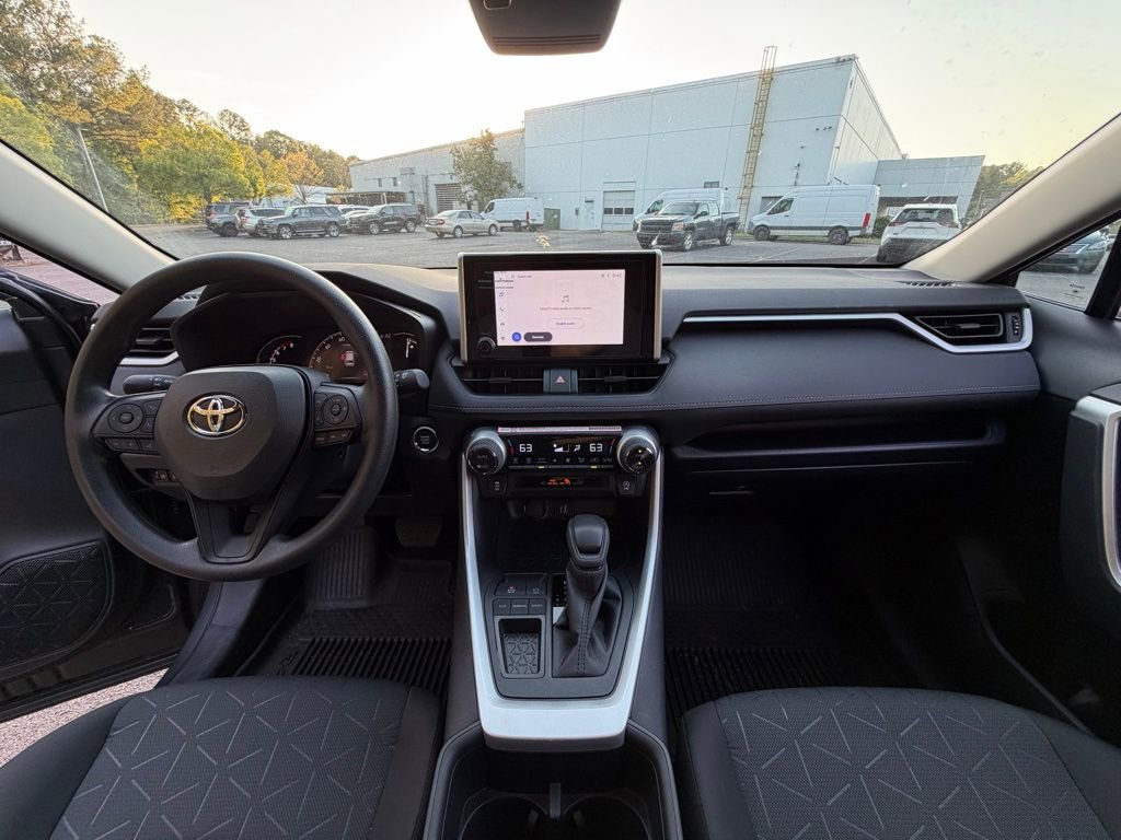 Used 2025 Toyota RAV4 XLE w/ Convenience Package FWD image 8