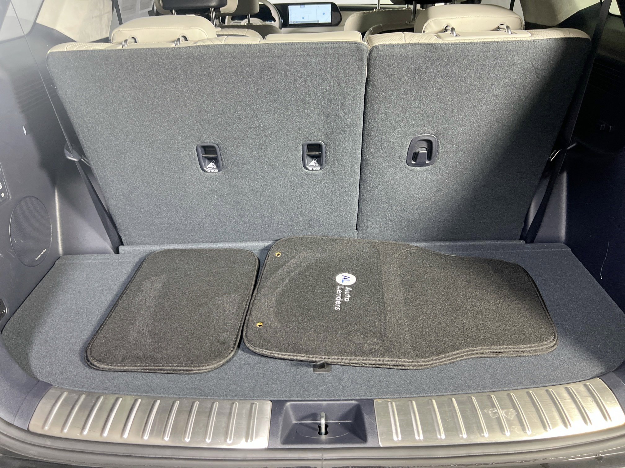 Used 2023 Hyundai Palisade Calligraphy image 28