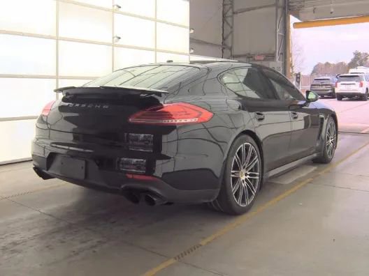 Used 2016 Porsche Panamera GTS w/ Premium Package Plus image 5