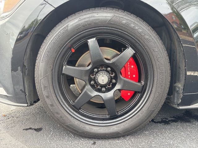 Used 2016 Ford Mustang Coupe w/ Equipment Group 051A image 9