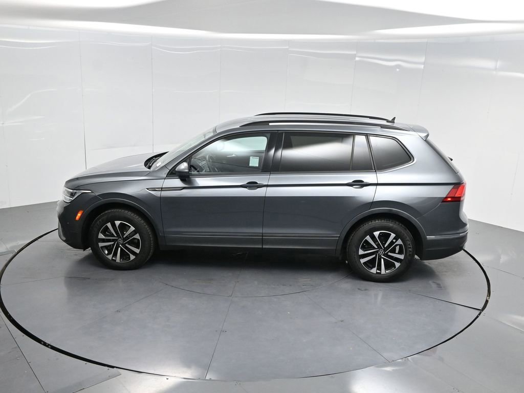 Used 2022 Volkswagen Tiguan S image 64