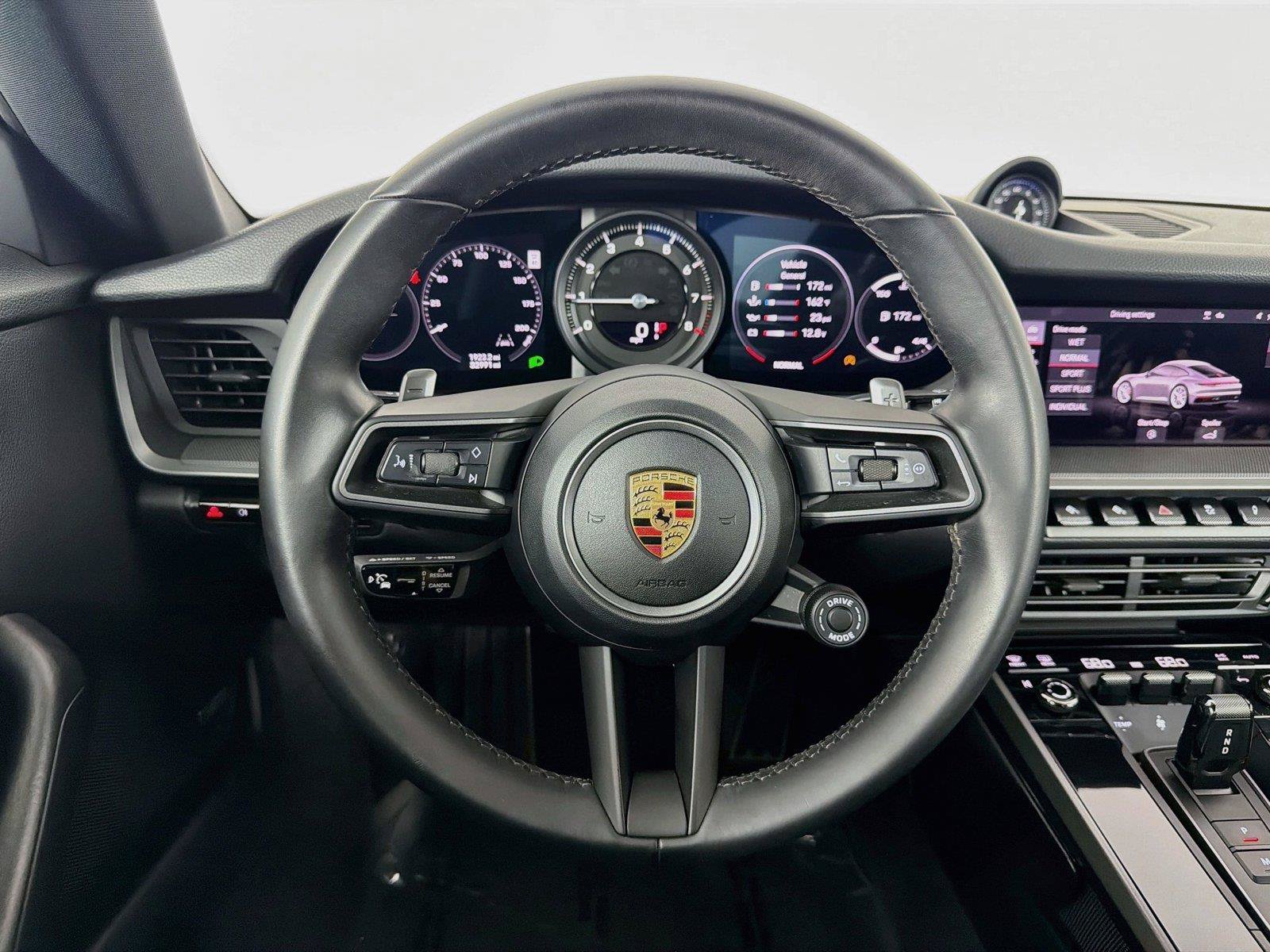 Used 2020 Porsche 911 Carrera 4S AWD/4WD image 12