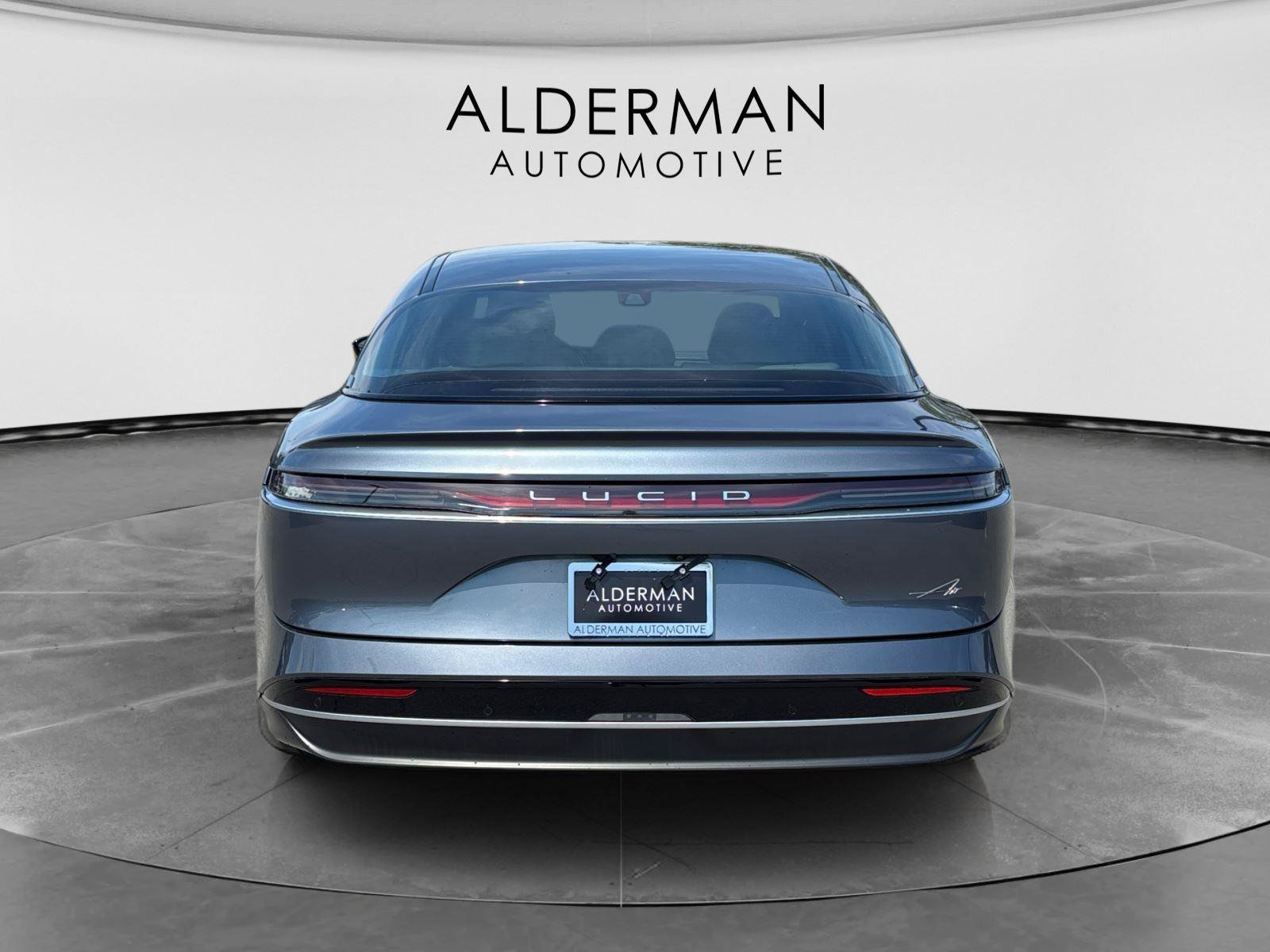 Used 2024 Lucid Air Pure RWD image 5