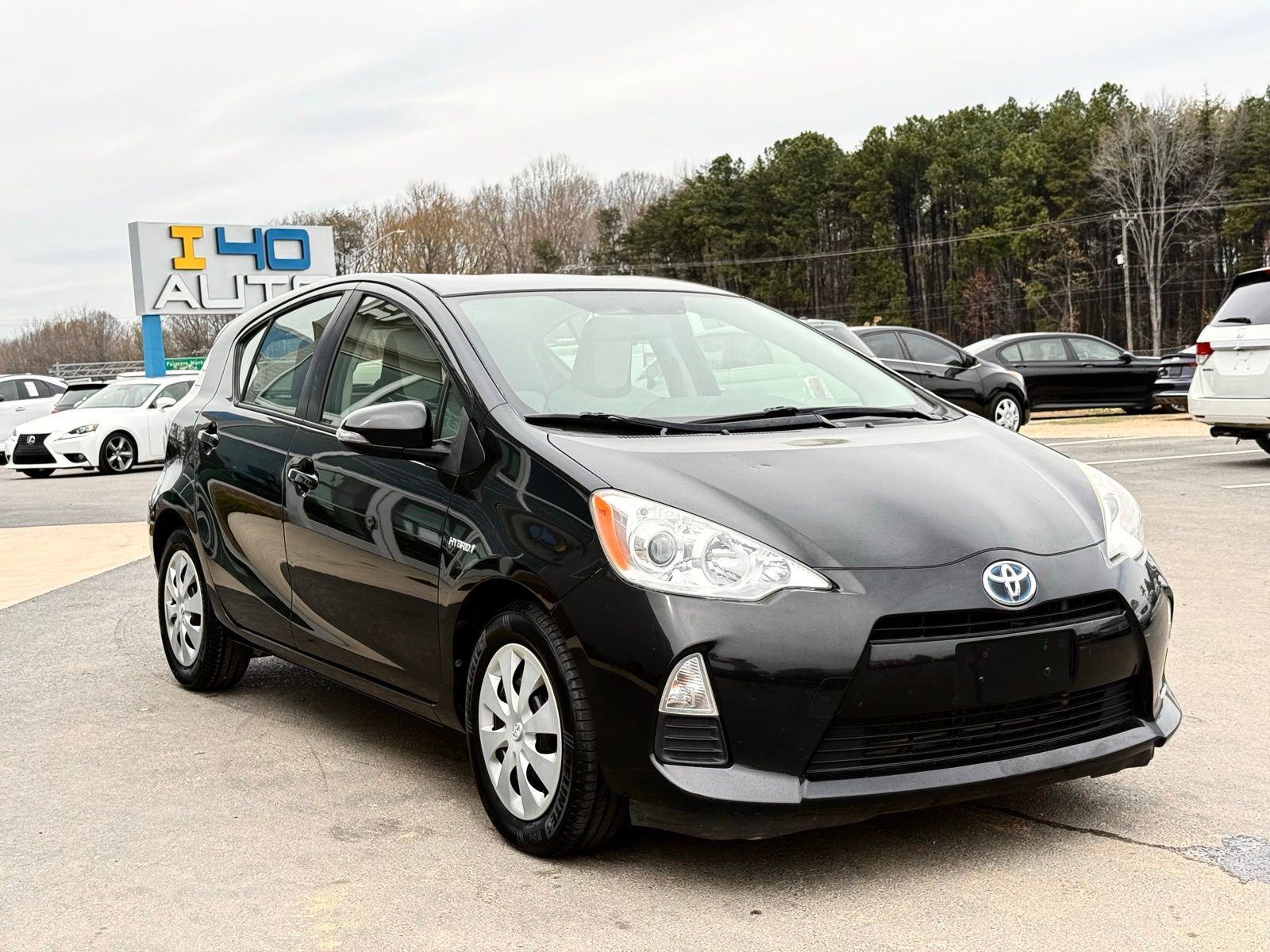 Used 2012 Toyota Prius C One FWD image 6