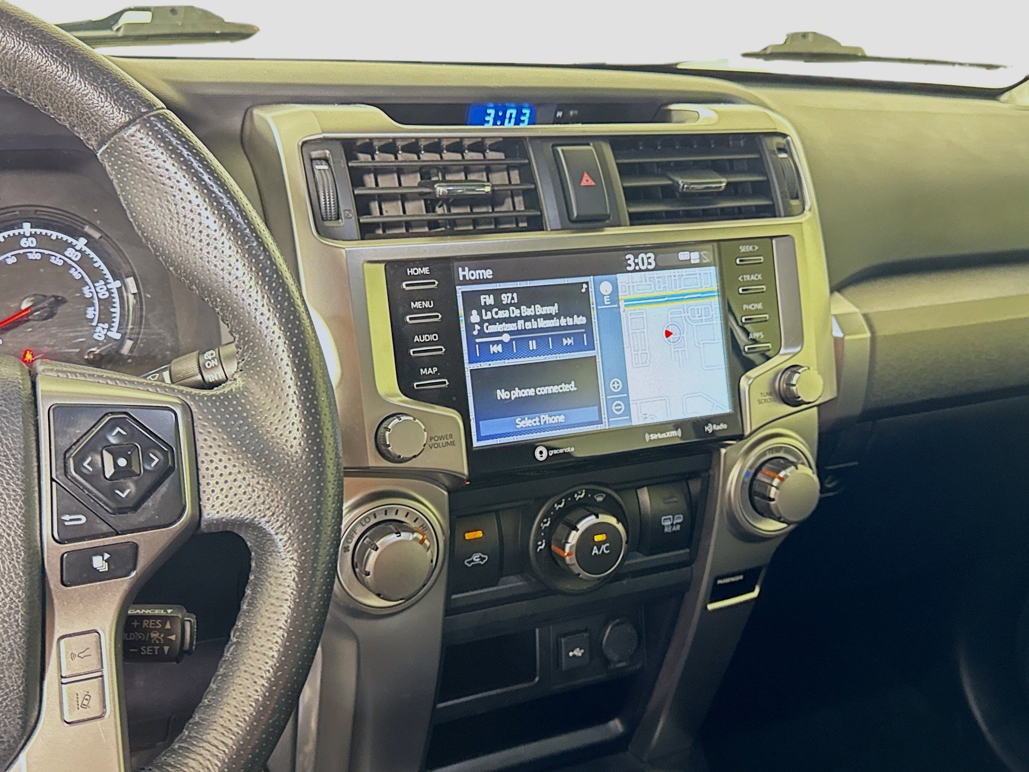 Used 2021 Toyota 4Runner SR5 Premium w/ Moonroof Package RWD image 18