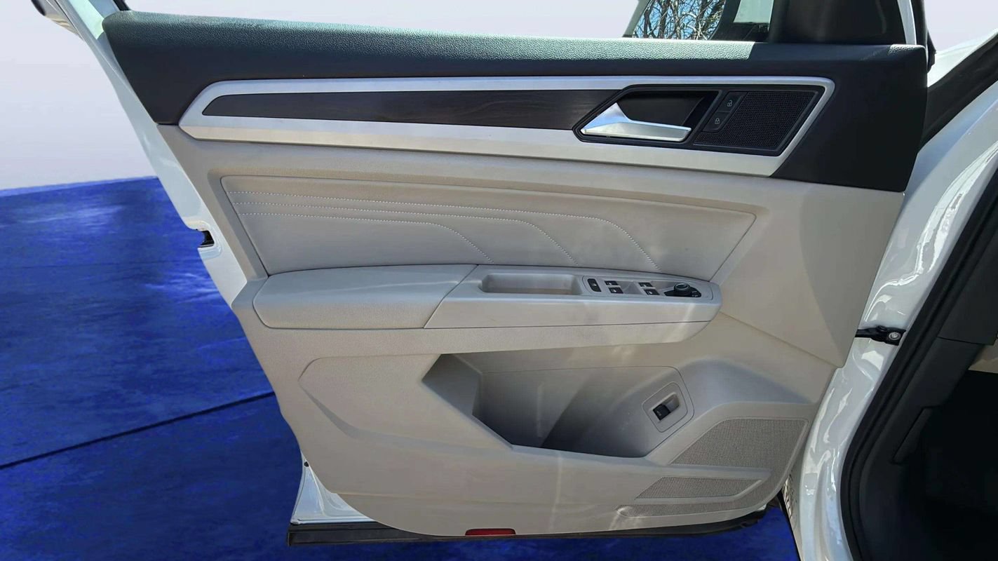Used 2022 Volkswagen Atlas SE AWD/4WD image 24