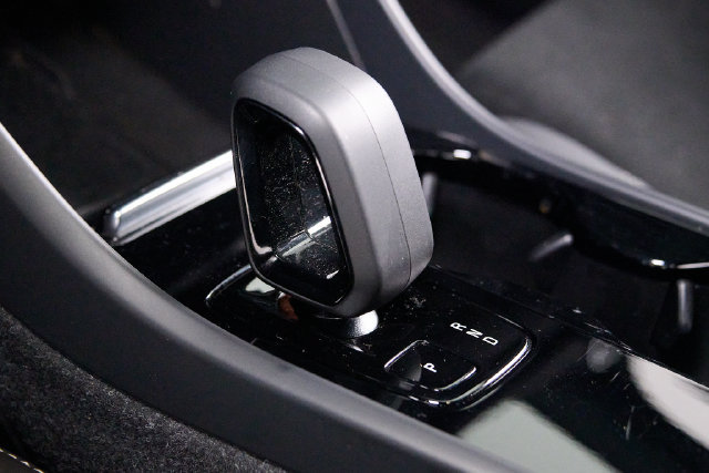 Certified 2023 Volvo C40 P8 Recharge Ultimate AWD/4WD image 11