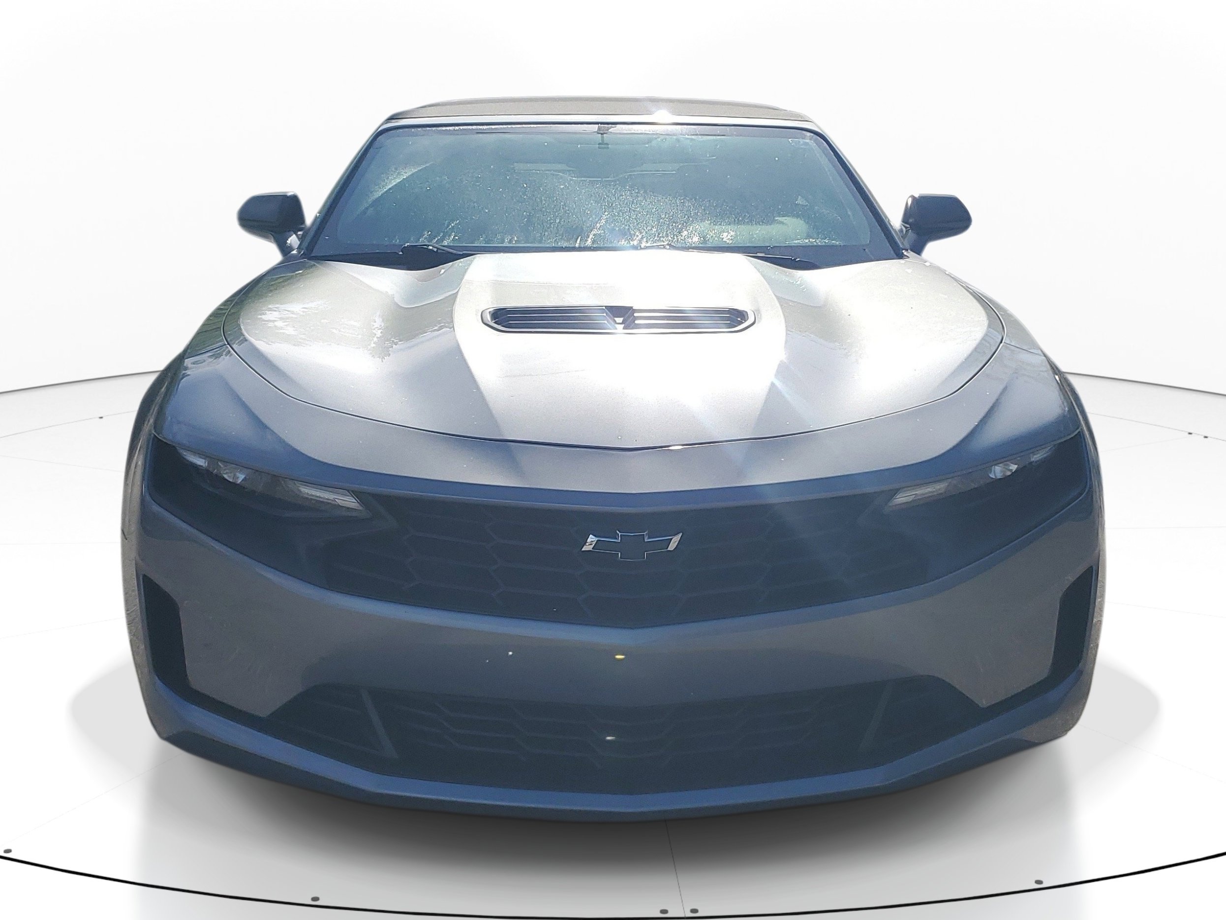 Used 2020 Chevrolet Camaro LT RWD image 2