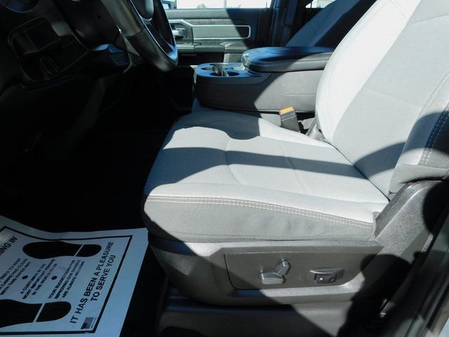 Used 2024 RAM 3500 Big Horn image 5