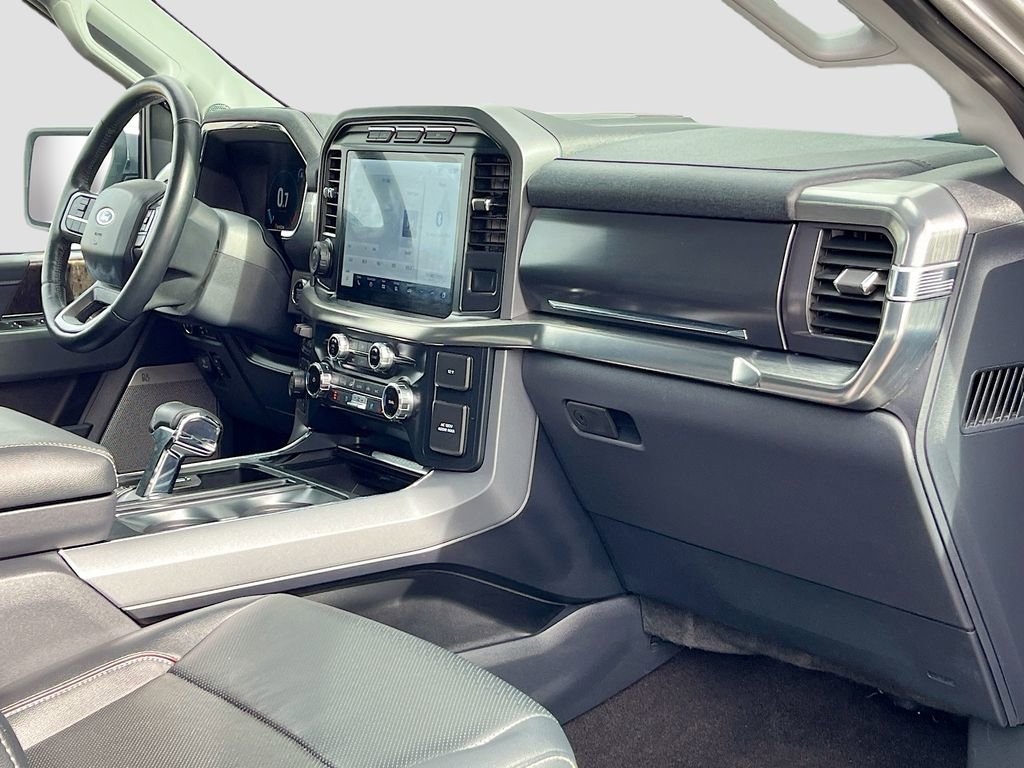 Used 2022 Ford F150 Lariat image 30