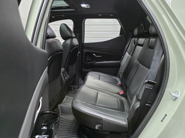 Used 2024 Hyundai Santa Cruz Limited AWD/4WD image 20