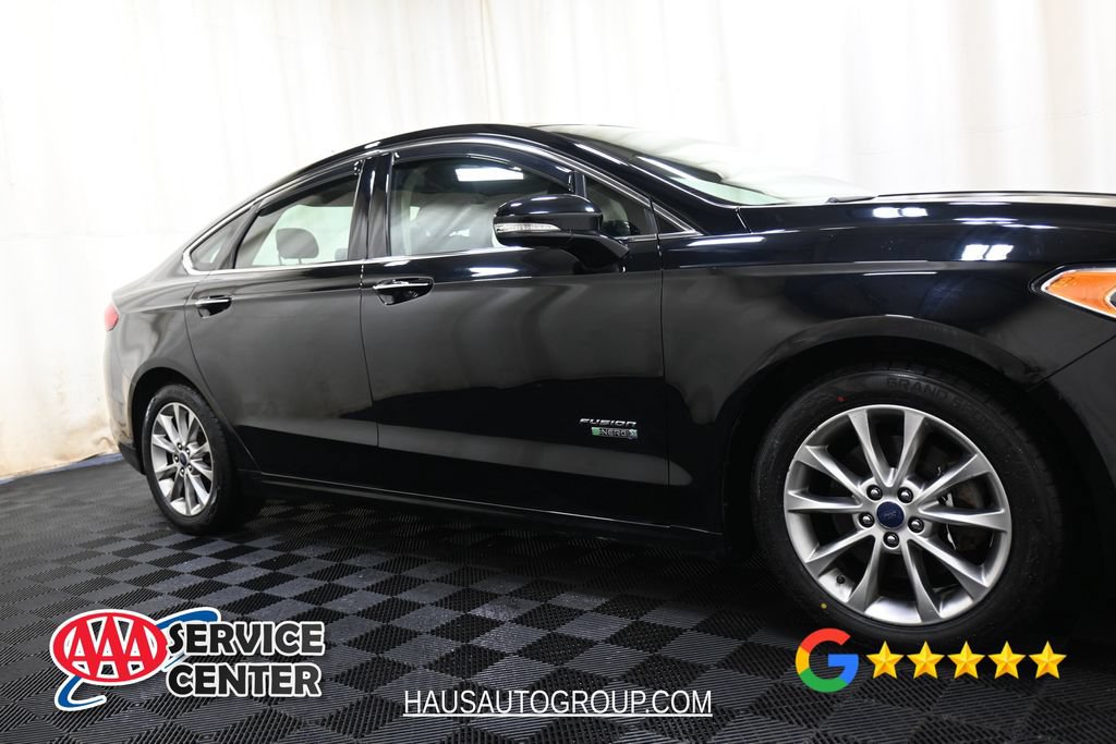 Used 2017 Ford Fusion Energi Titanium FWD image 18