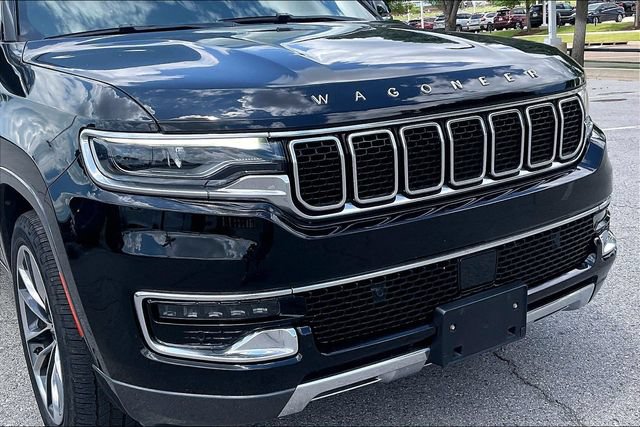 Used 2022 Jeep Wagoneer Series III w/ Premium Group I AWD/4WD image 26