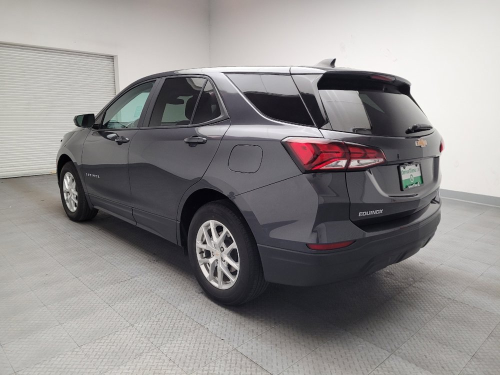 Used 2022 Chevrolet Equinox LS w/ LS Convenience Package image 5