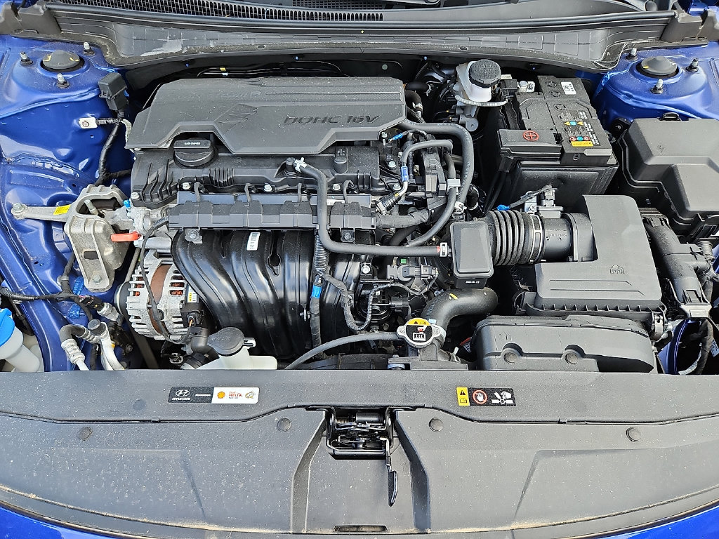 Used 2023 Hyundai Elantra SEL w/ Convenience Package FWD image 30