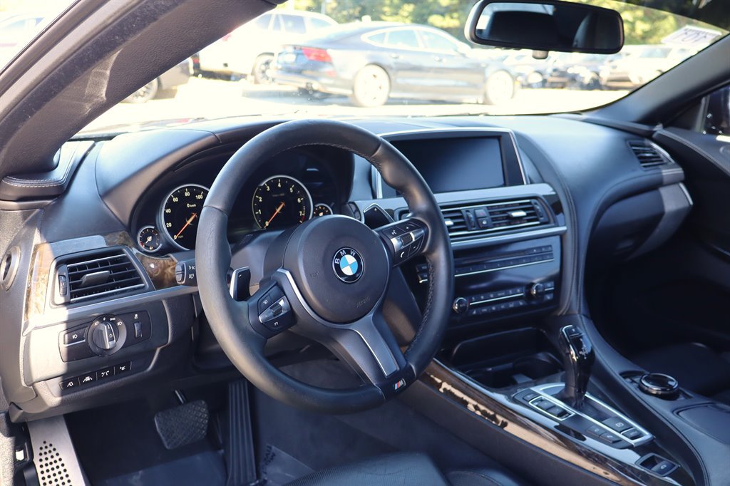 Used 2015 BMW 650i Convertible RWD image 30