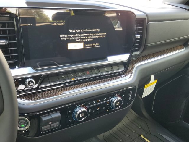 New 2026 GMC Sierra 1500 Elevation w/ LPO, Elevation Black Package AWD/4WD image 8