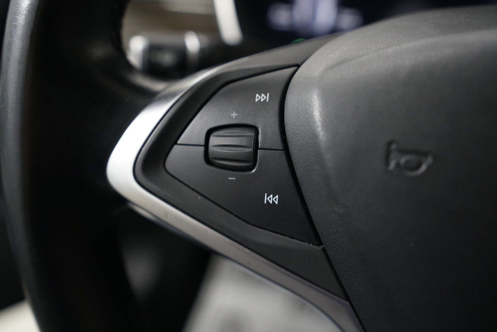Used 2015 Tesla Model S 85D AWD/4WD image 20
