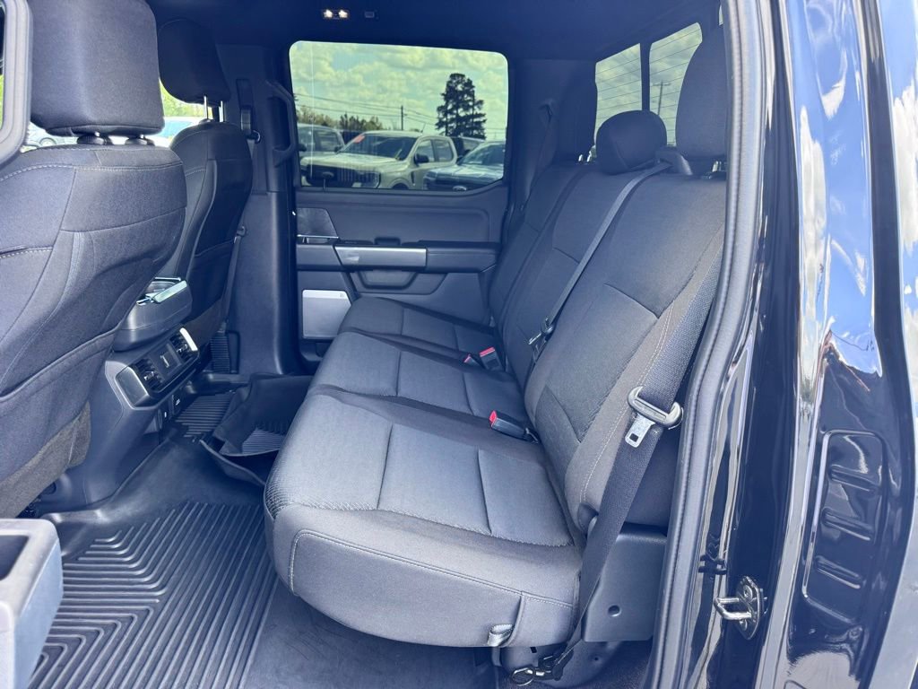 Used 2022 Ford F150 XLT w/ Equipment Group 302A High AWD/4WD image 30